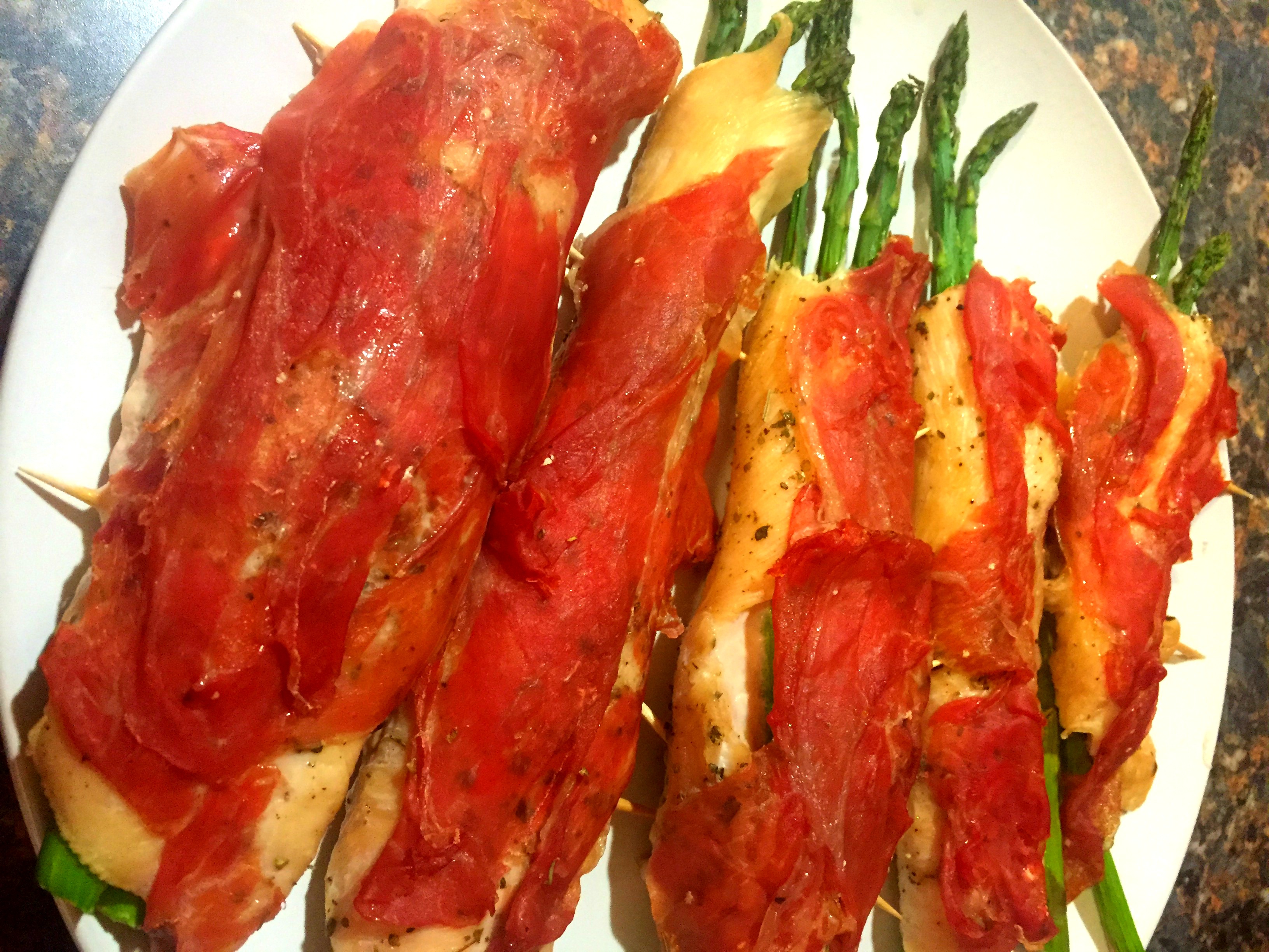 Prosciutto Wrapped Chicken with Asparagus